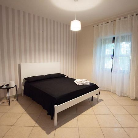 Donna Rosita Hotell San Felice a Cancello Exteriör bild