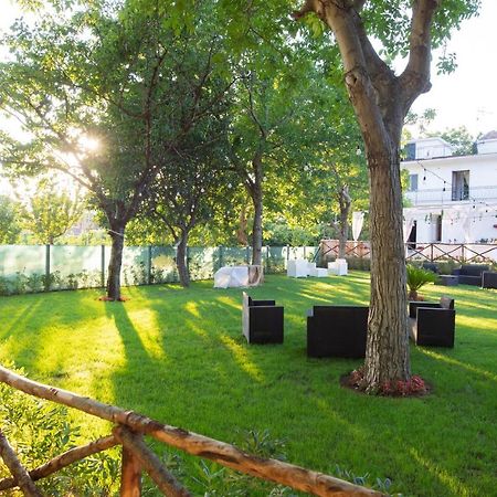 Donna Rosita Hotell San Felice a Cancello Exteriör bild