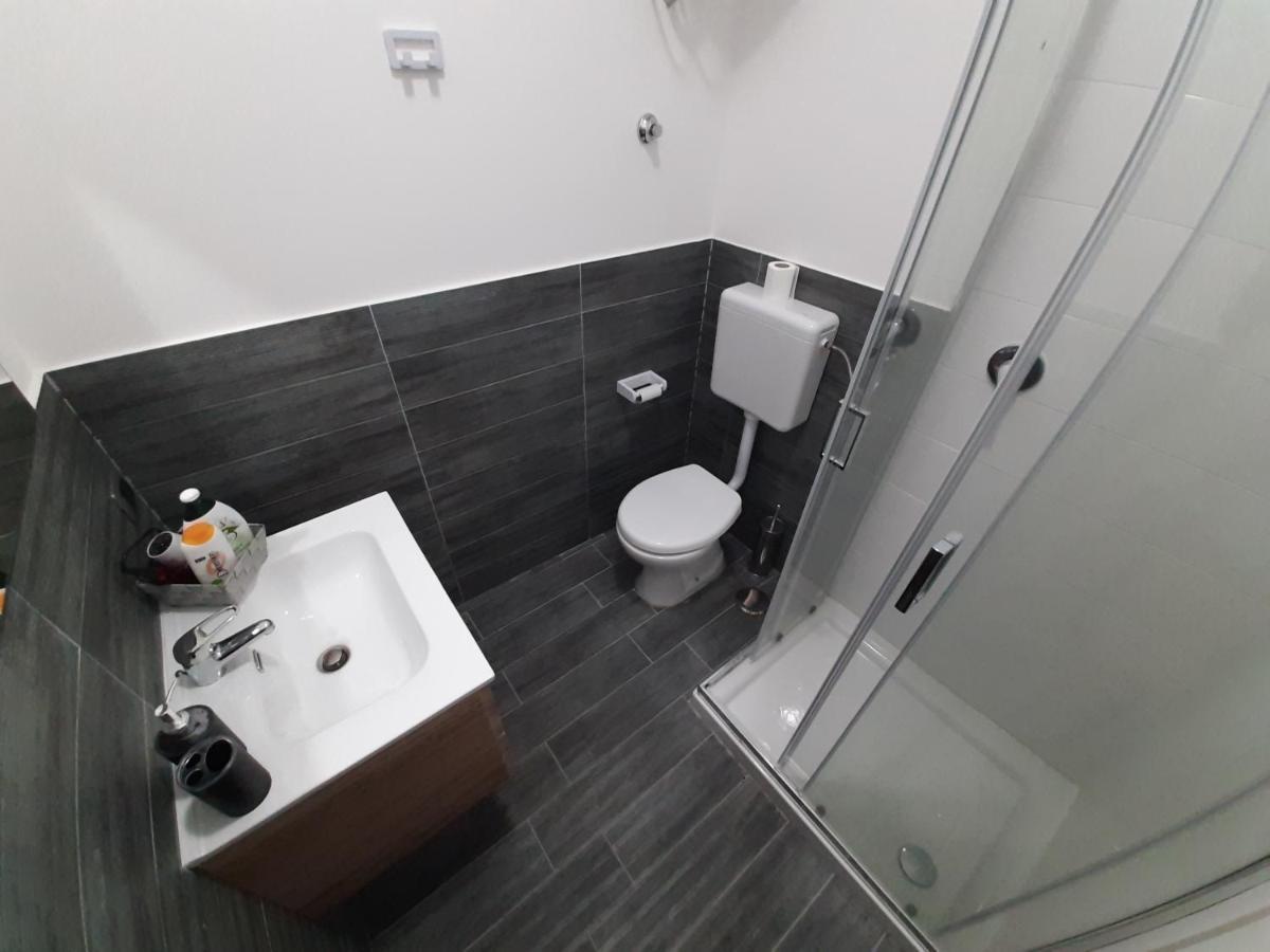 Donna Rosita Hotell San Felice a Cancello Exteriör bild