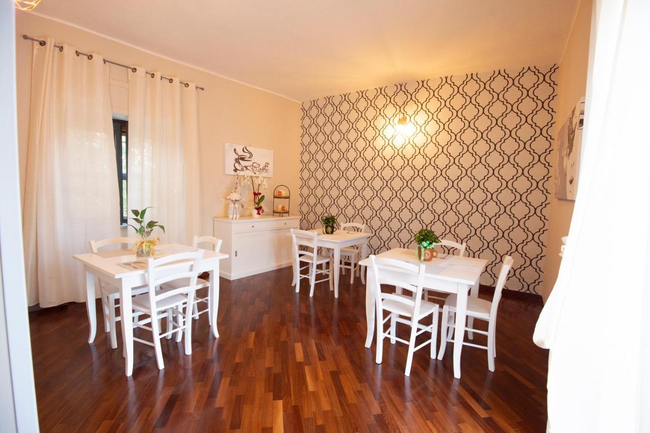 Donna Rosita Hotell San Felice a Cancello Exteriör bild